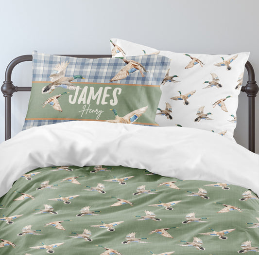 Duck Hunting Personalized Kids Bedding Set (Comforter or Duvet Cover)